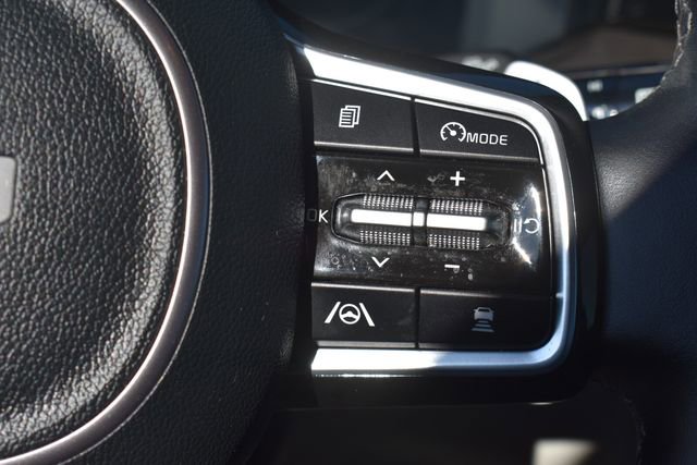 Used 2024 Kia Sorento SX Prestige image 30