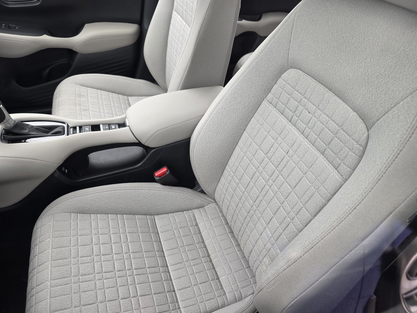 Certified 2024 Honda HR-V LX image 21