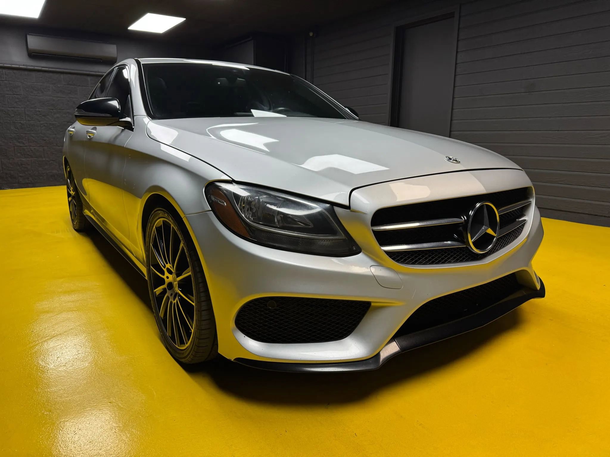 Used 2018 Mercedes-Benz C 300 Sedan image 3
