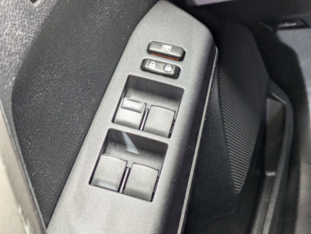 Used 2016 Toyota RAV4 XLE image 25