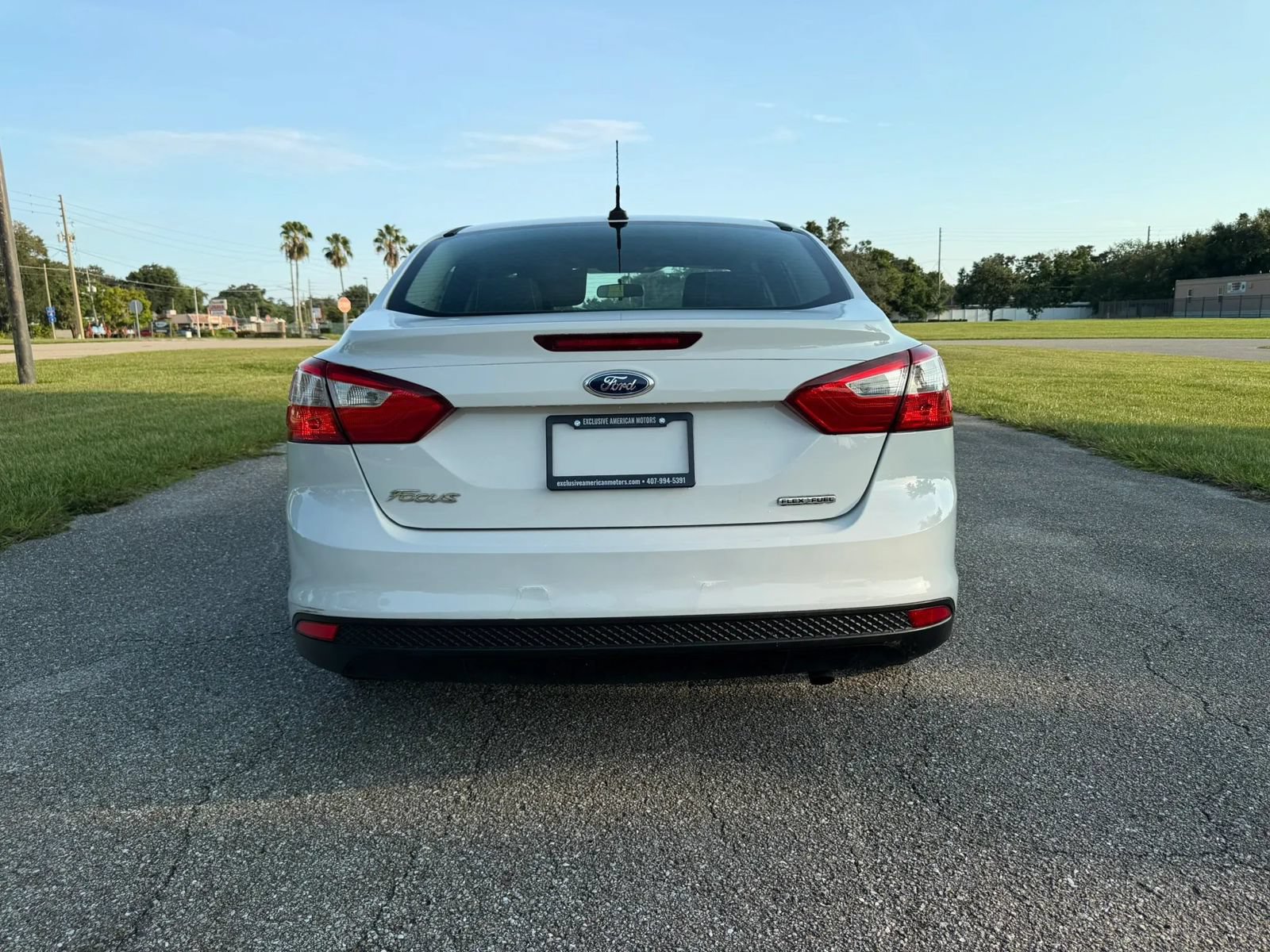 Used 2014 Ford Focus S FWD image 6