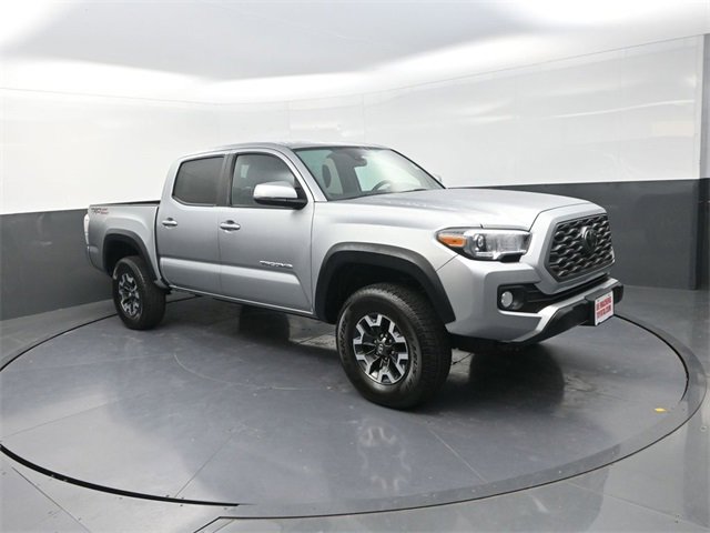 Used 2022 Toyota Tacoma TRD Off-Road image 9