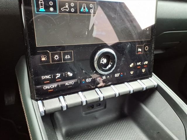 New 2026 GMC Terrain AT4 w/ Technology Package II image 31