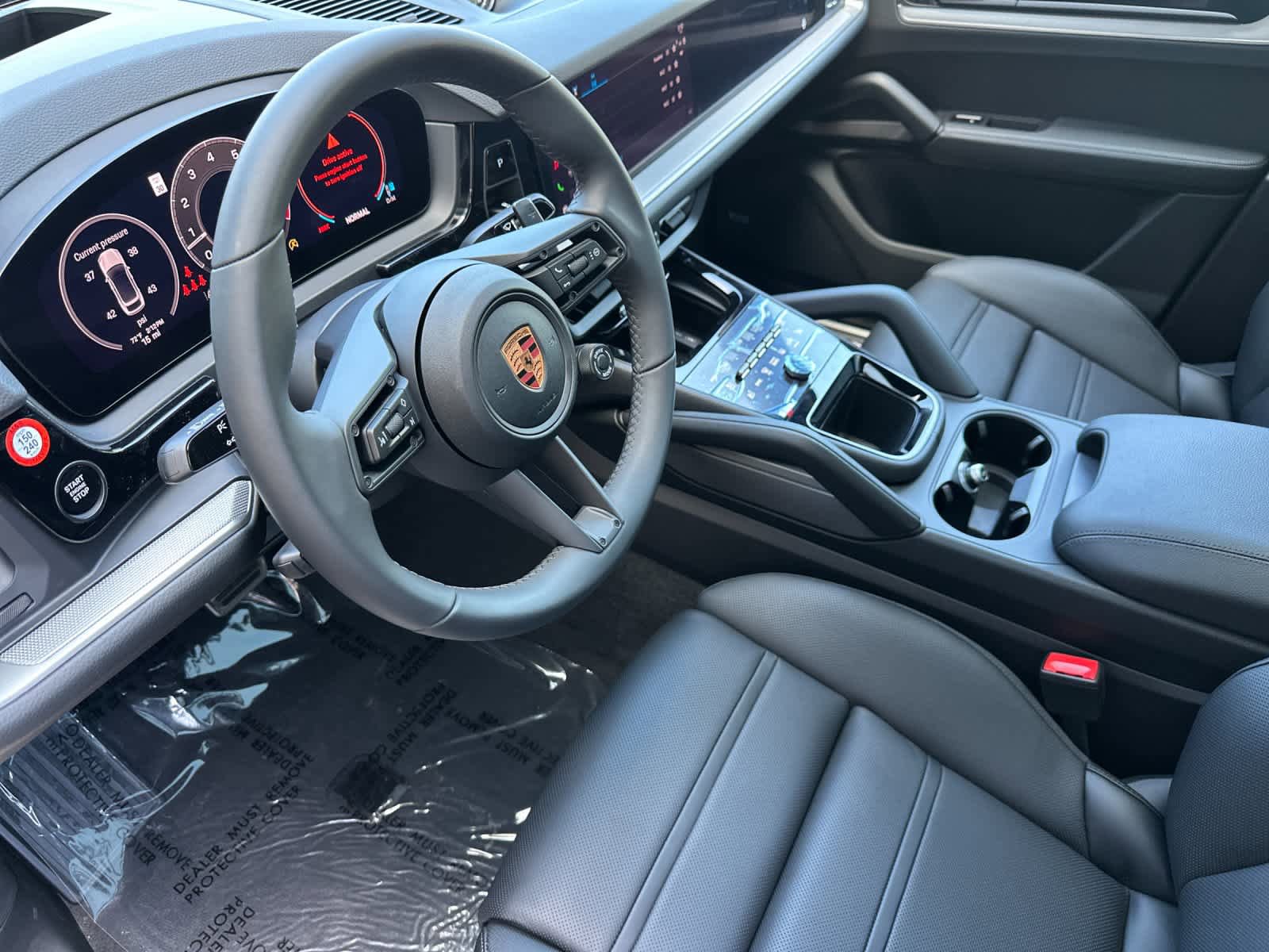 New 2026 Porsche Cayenne S image 4