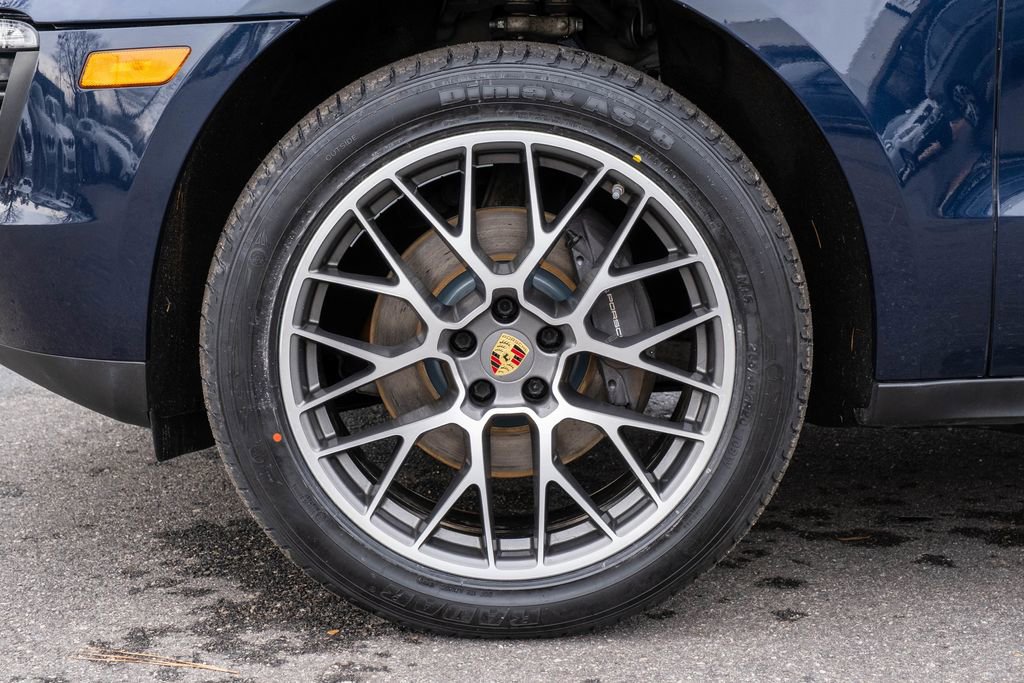 Used 2018 Porsche Macan Sport Edition image 34