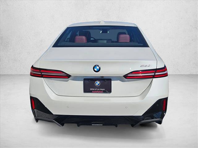 Used 2025 BMW 530i w/ M Sport Package image 7