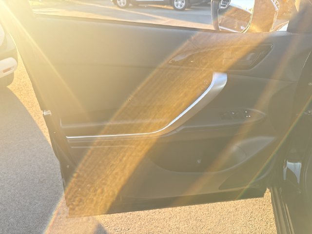 Used 2018 Mitsubishi Eclipse Cross LE AWD/4WD image 12