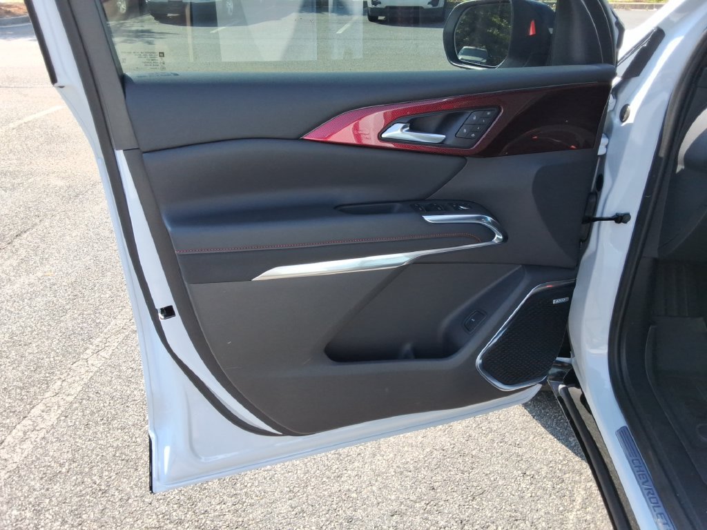 Certified 2026 Chevrolet Traverse RS FWD image 21
