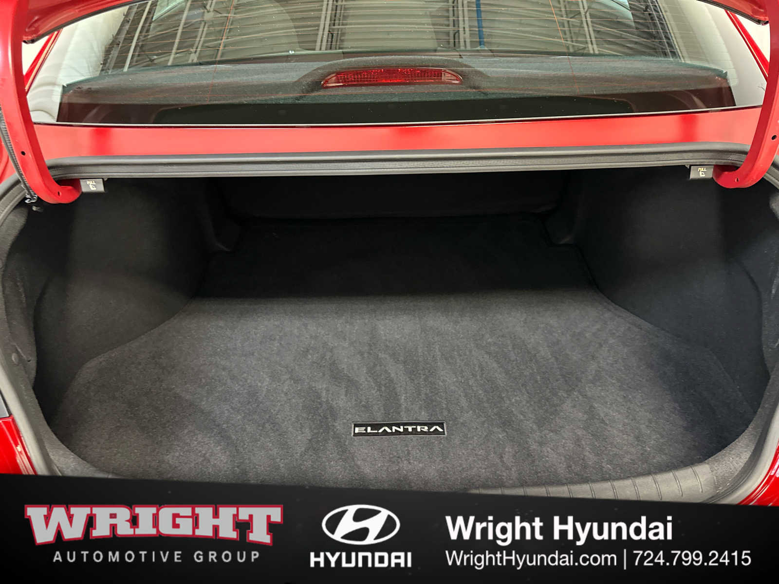 Certified 2025 Hyundai Elantra SEL image 14