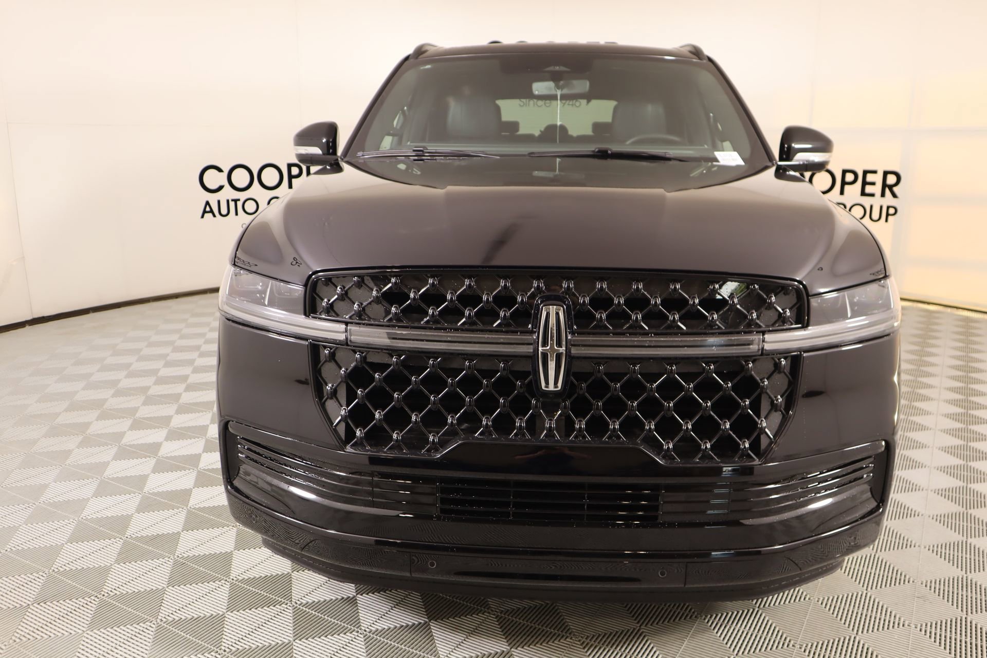New 2026 Lincoln Navigator Reserve image 9