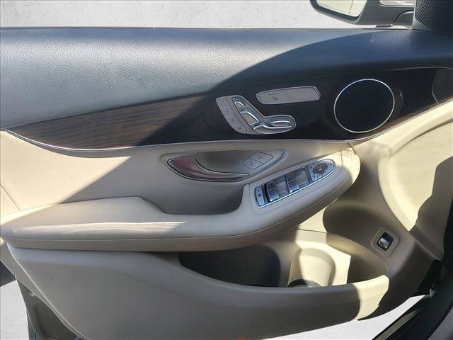 Certified 2020 Mercedes-Benz GLC 300 image 7