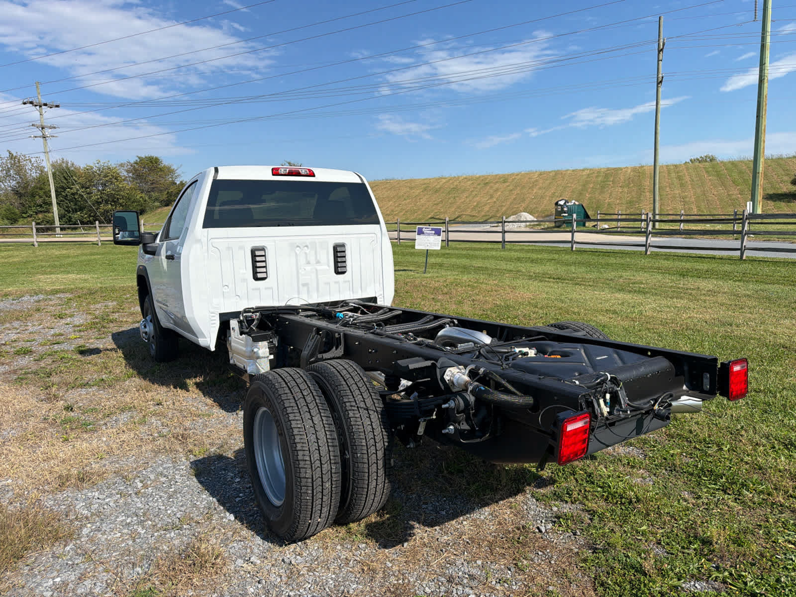 New 2026 GMC Sierra 3500 Pro w/ Convenience Package AWD/4WD image 4