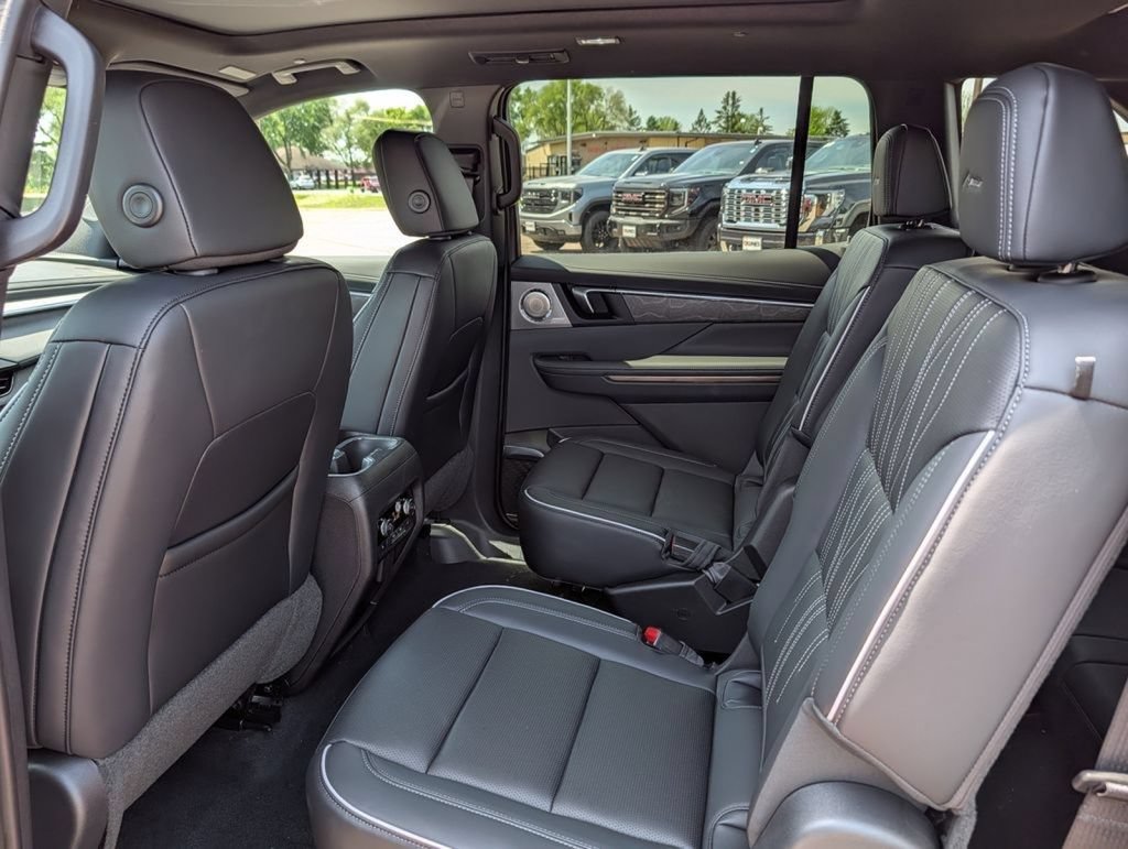 New 2026 Buick Enclave Avenir w/ Super Cruise Package AWD/4WD image 35