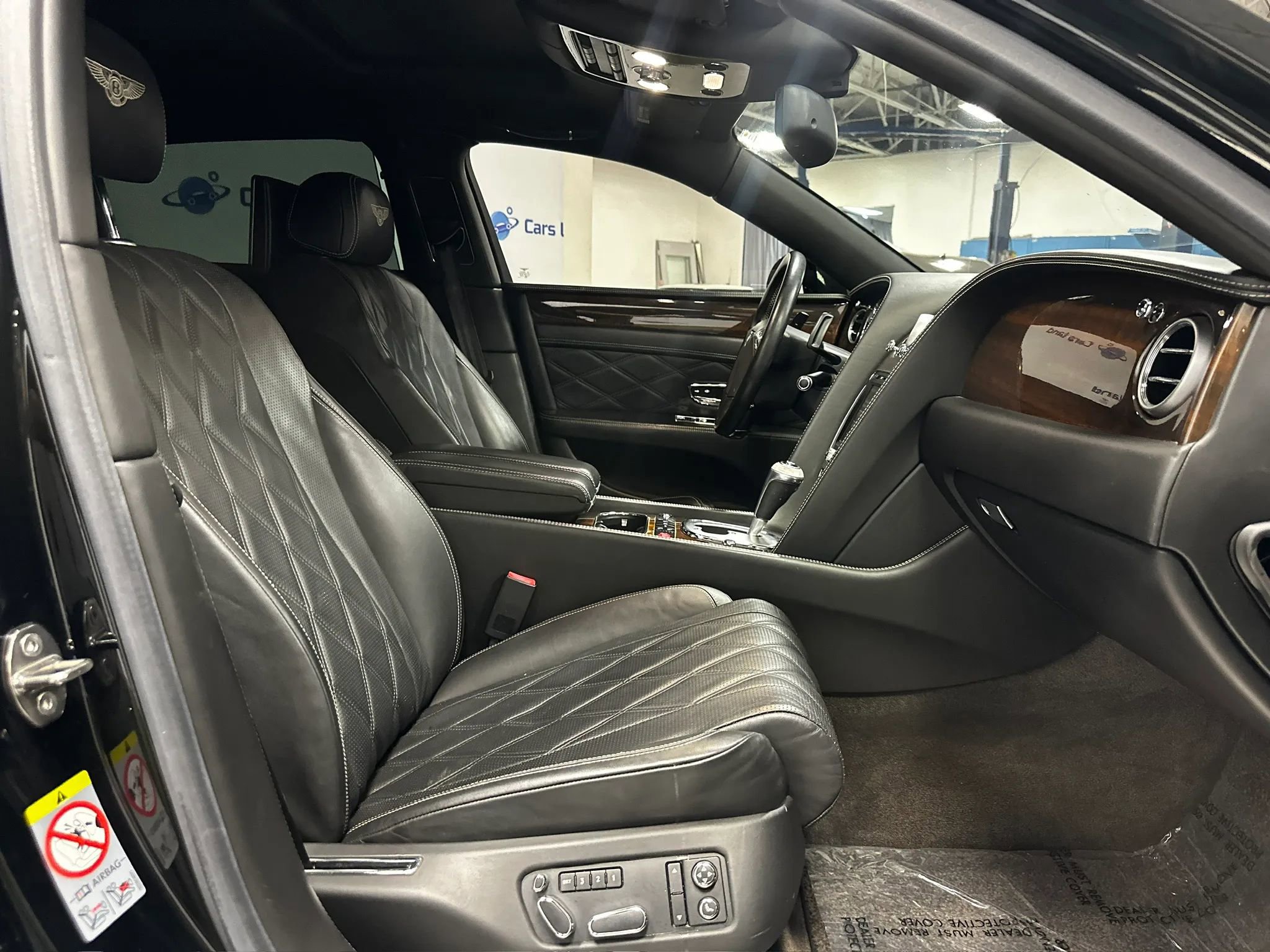 Used 2014 Bentley Flying Spur W12 AWD/4WD image 24