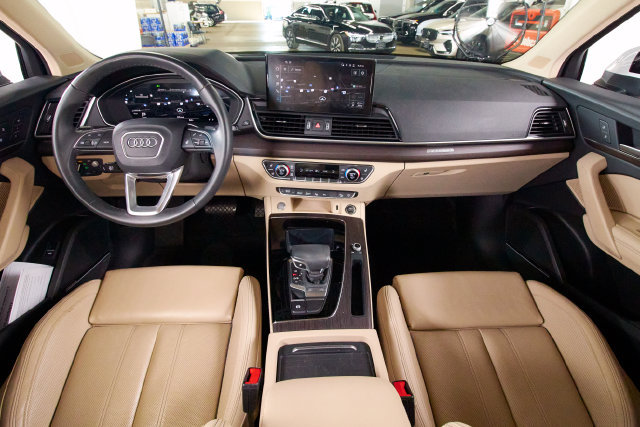 Used 2024 Audi Q5 2.0T Prestige AWD/4WD image 8