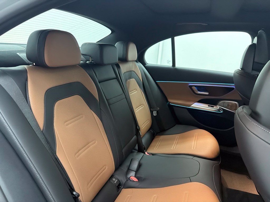New 2027 Mercedes-Benz E 53 AMG e 4MATIC Sedan image 31