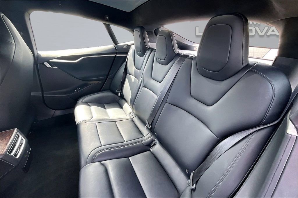 Used 2017 Tesla Model S 100D AWD/4WD image 25
