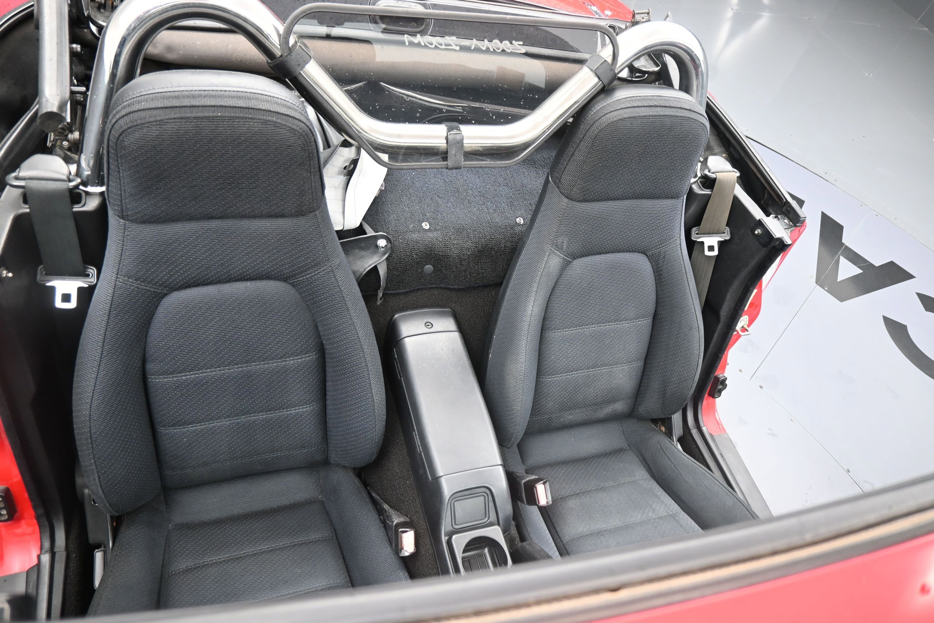Used 1990 MAZDA MX-5 Miata RWD image 16