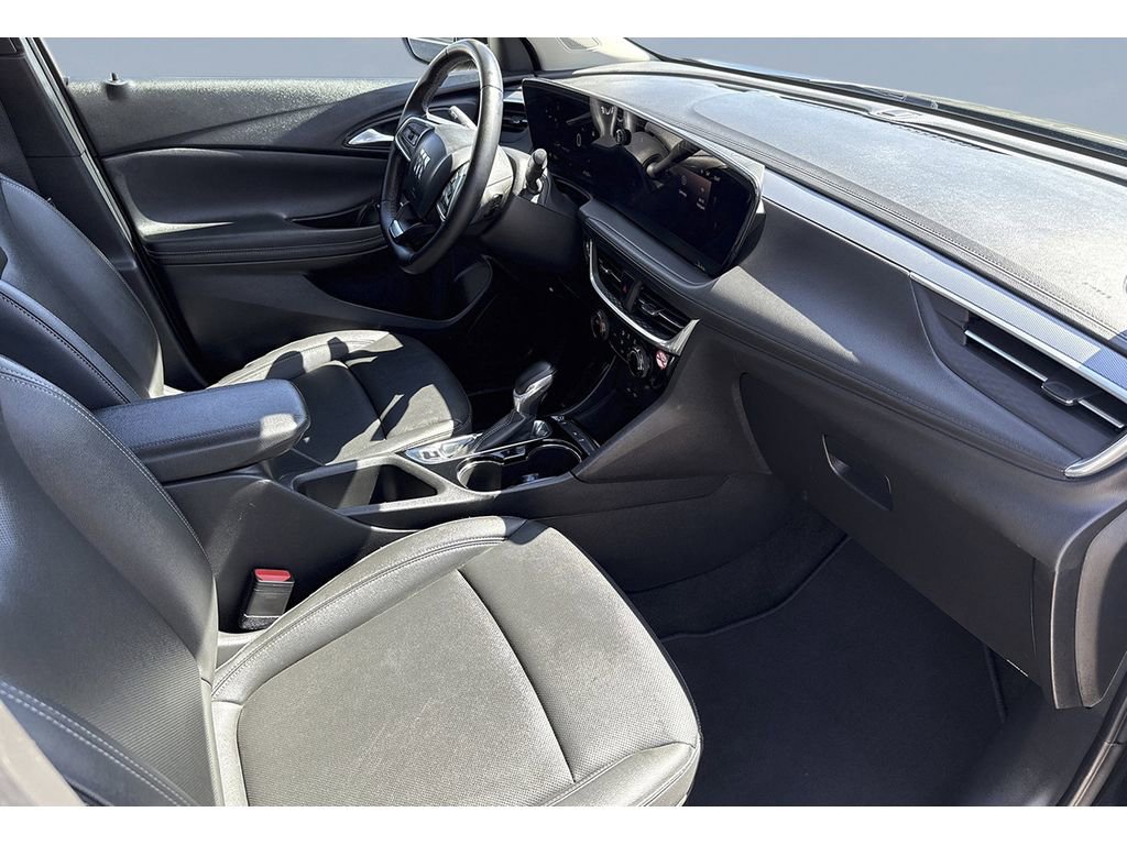 Used 2024 Buick Encore GX Sport Touring image 27