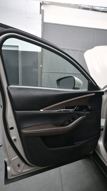 Used 2024 MAZDA CX-30 AWD 2.5 S w/ Premium Package image 21