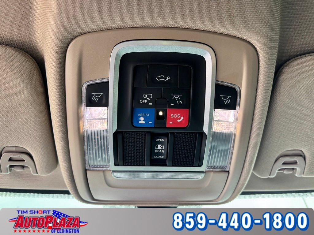 Used 2022 RAM 2500 Laramie AWD/4WD image 36