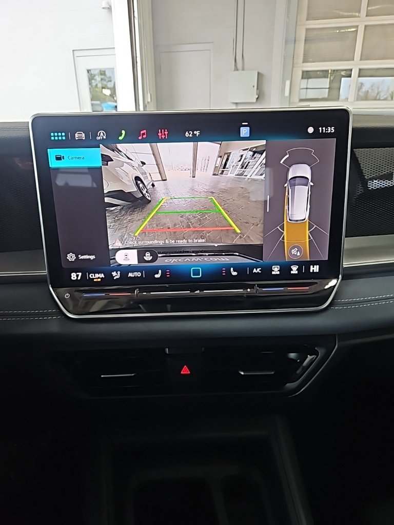 New 2026 Volkswagen Tiguan SE image 31