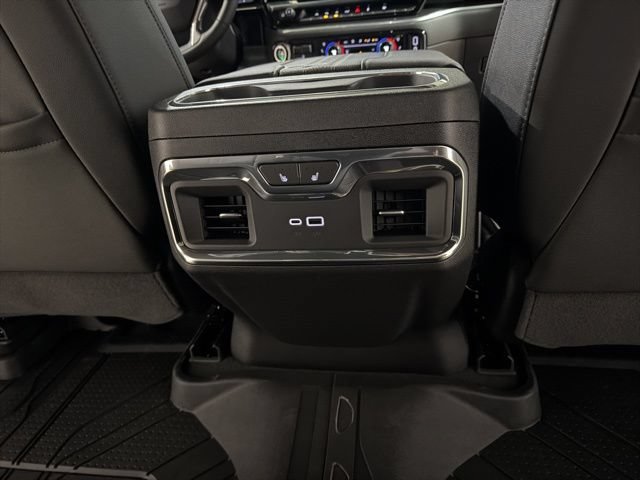 New 2026 Chevrolet Silverado 1500 High Country w/ High Country Premium Package AWD/4WD image 26