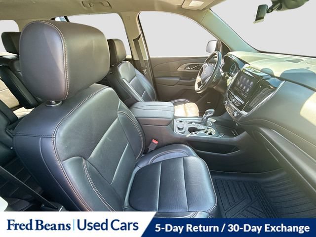 Used 2021 Chevrolet Traverse Premier w/ Redline Edition AWD/4WD image 37
