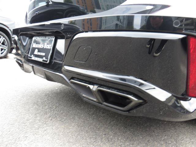 Used 2024 BMW 760i xDrive w/ Executive Package AWD/4WD image 31