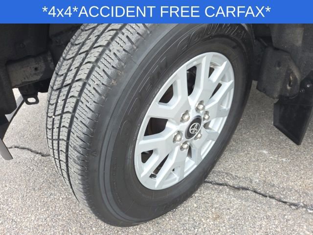 Used 2024 Toyota Tacoma SR5 image 28