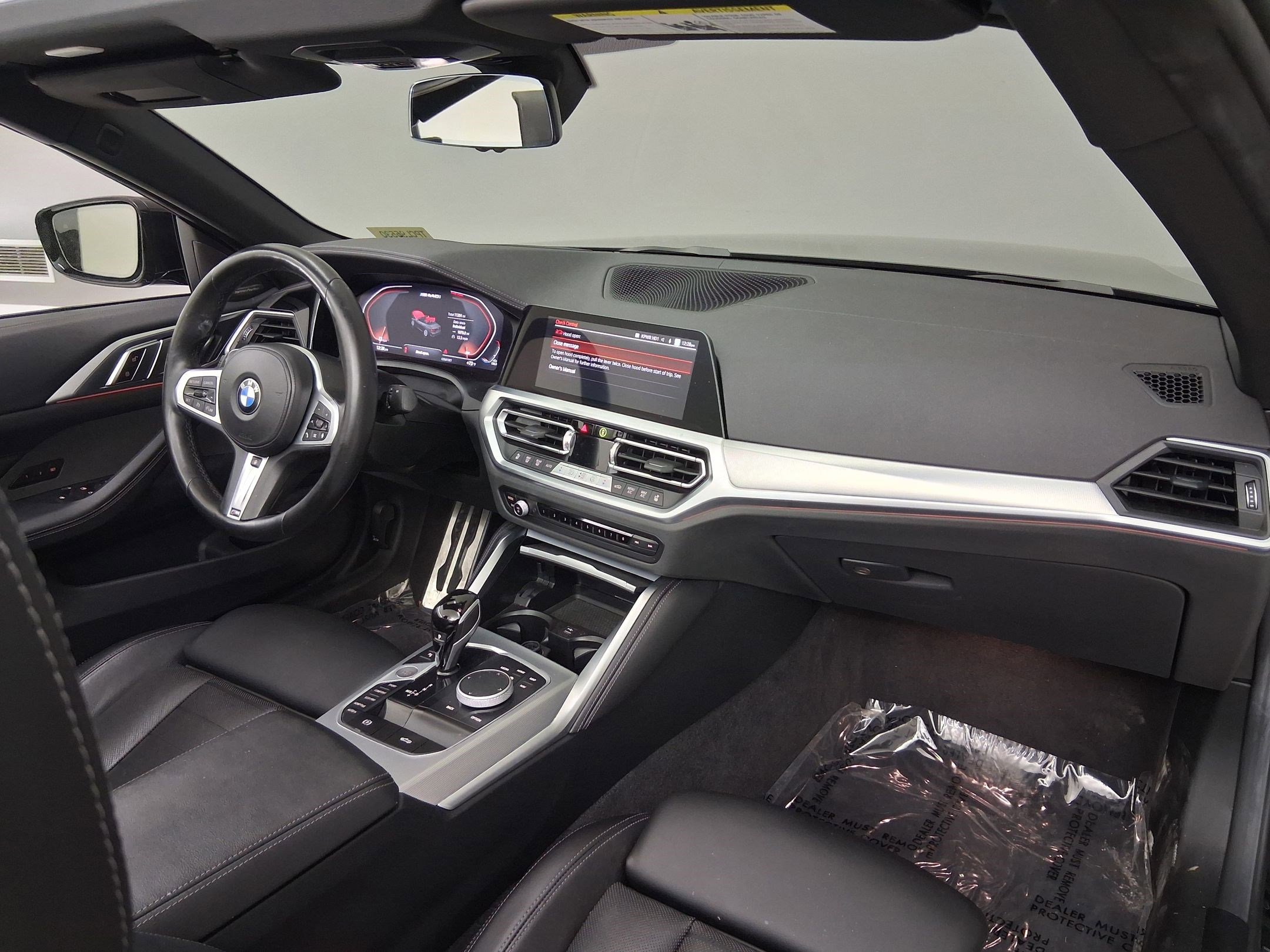 Used 2023 BMW 440i xDrive Convertible w/ Premium Package image 34