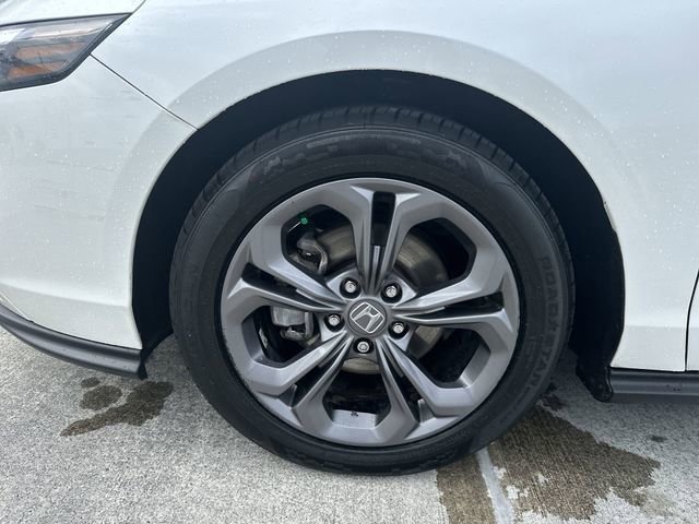 Used 2023 Honda Accord EX image 11