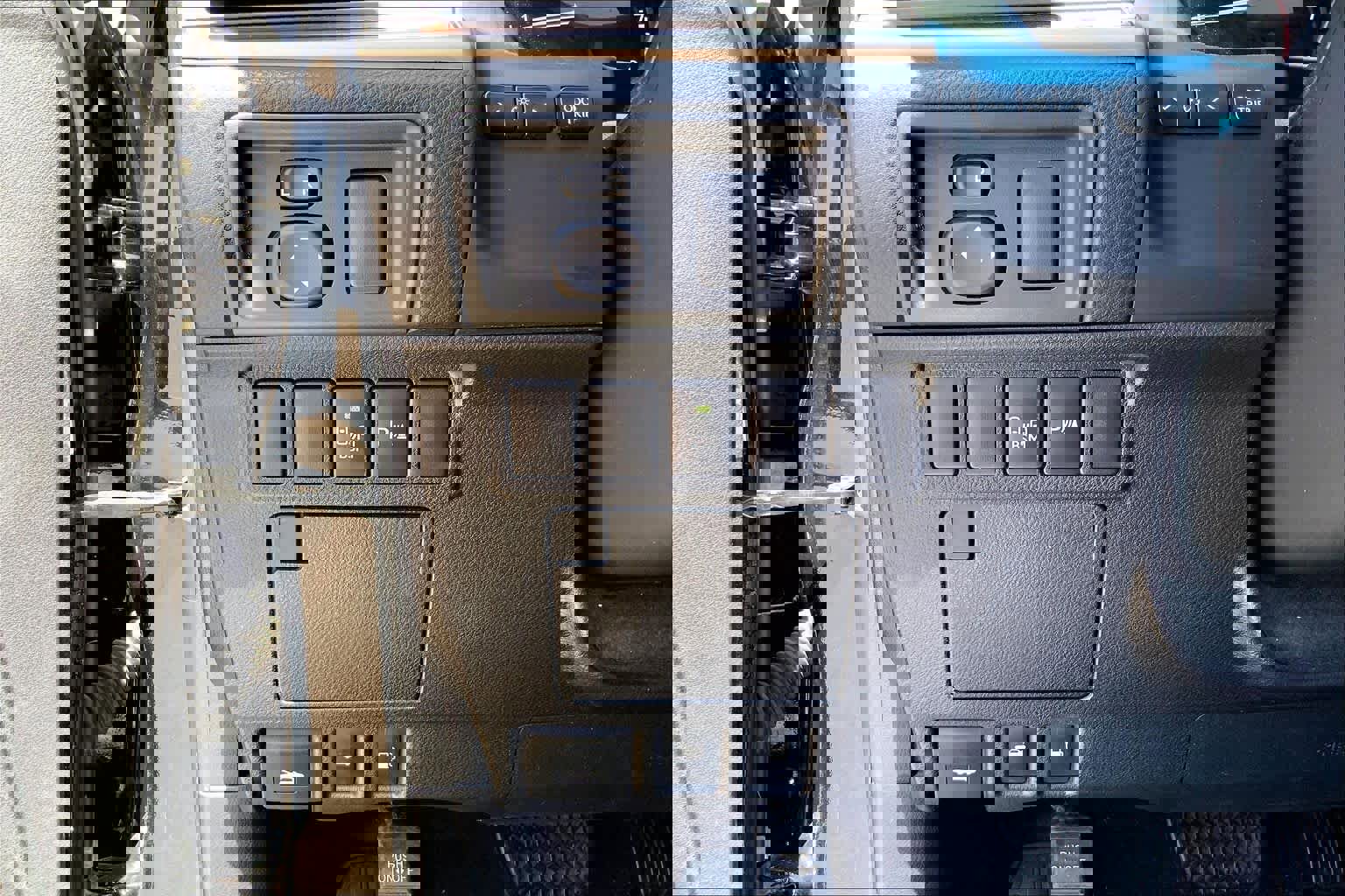 Used 2014 Lexus ES 350 w/ Luxury Package FWD image 35