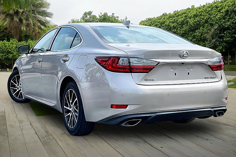 Used 2017 Lexus ES 350 w/ Luxury Package FWD image 10