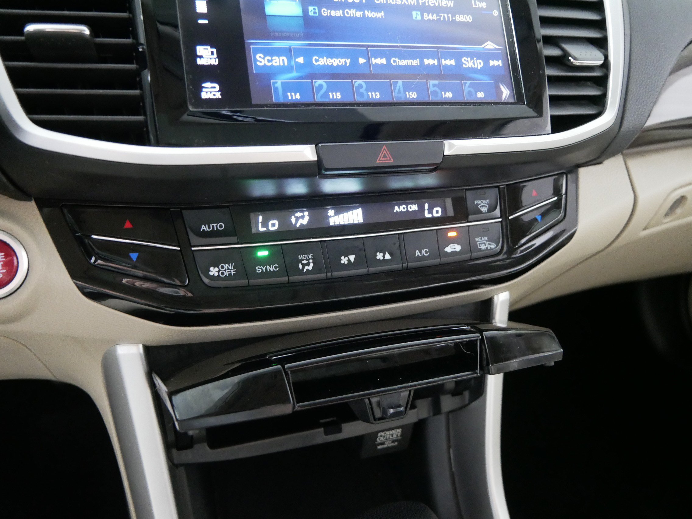 Used 2017 Honda Accord EX image 23
