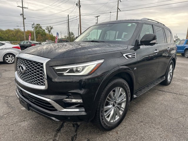 Used 2018 INFINITI QX80 4WD w/ Driver Assistance Package image 3