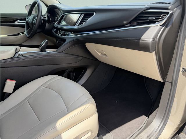 Used 2020 Buick Enclave Premium image 15