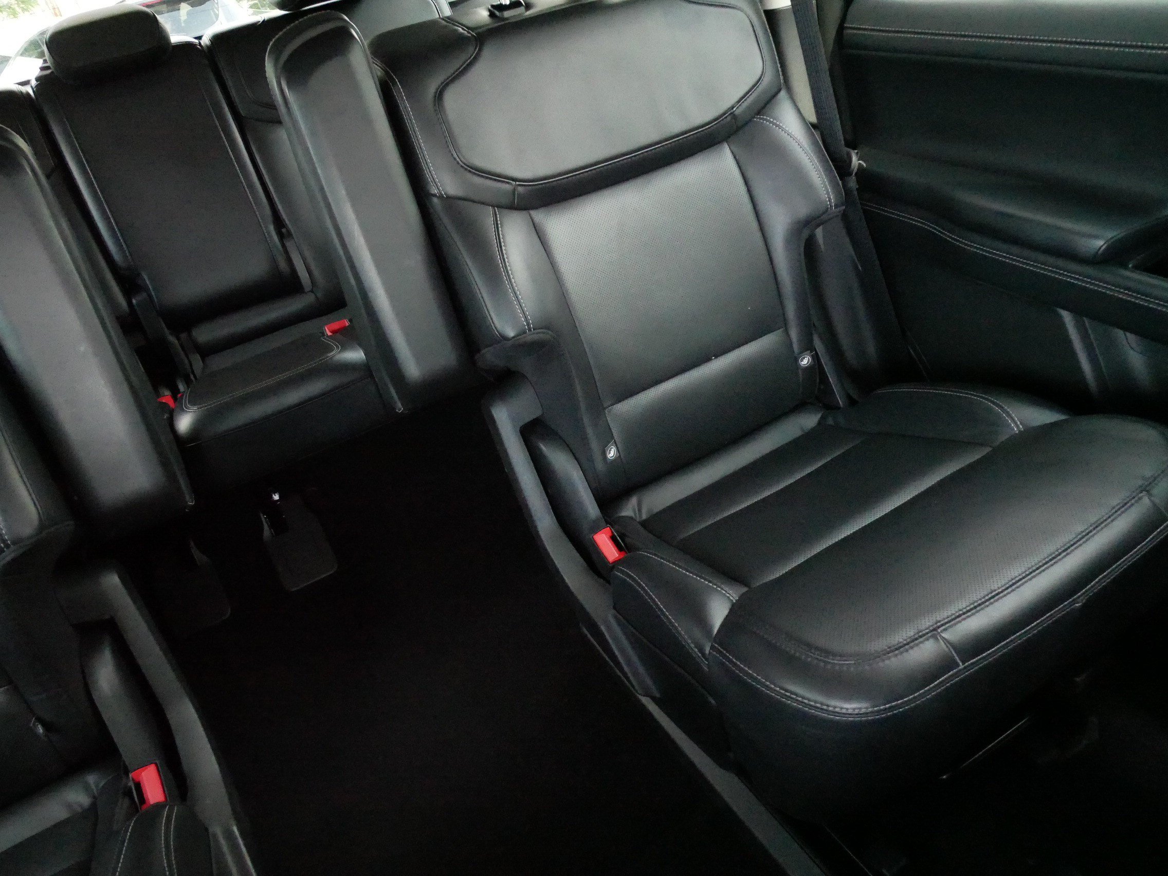 Used 2025 Ford Expedition Platinum AWD/4WD image 14
