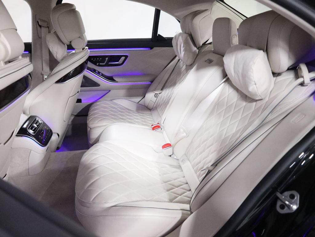 Certified 2022 Mercedes-Benz S 580 4MATIC Sedan w/ Rear Seat Package image 48