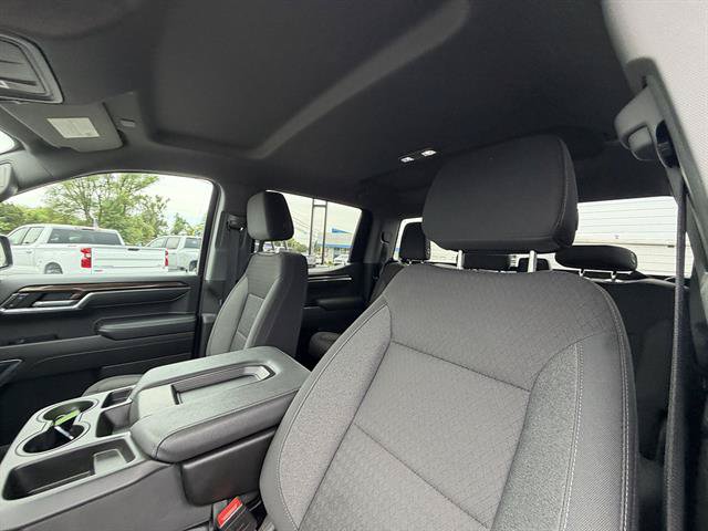Used 2024 Chevrolet Silverado 1500 LT AWD/4WD image 35
