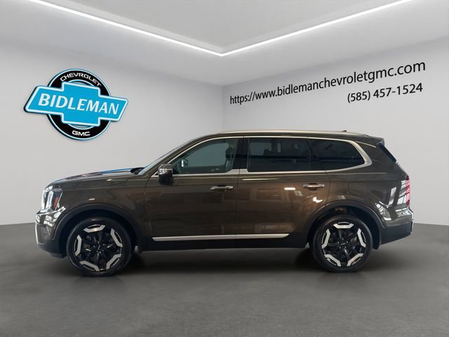 Used 2025 Kia Telluride S image 4