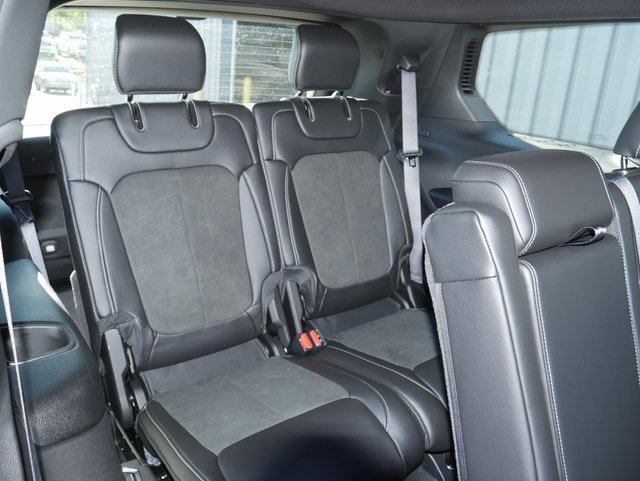 New 2025 Jeep Grand Cherokee L Altitude image 22