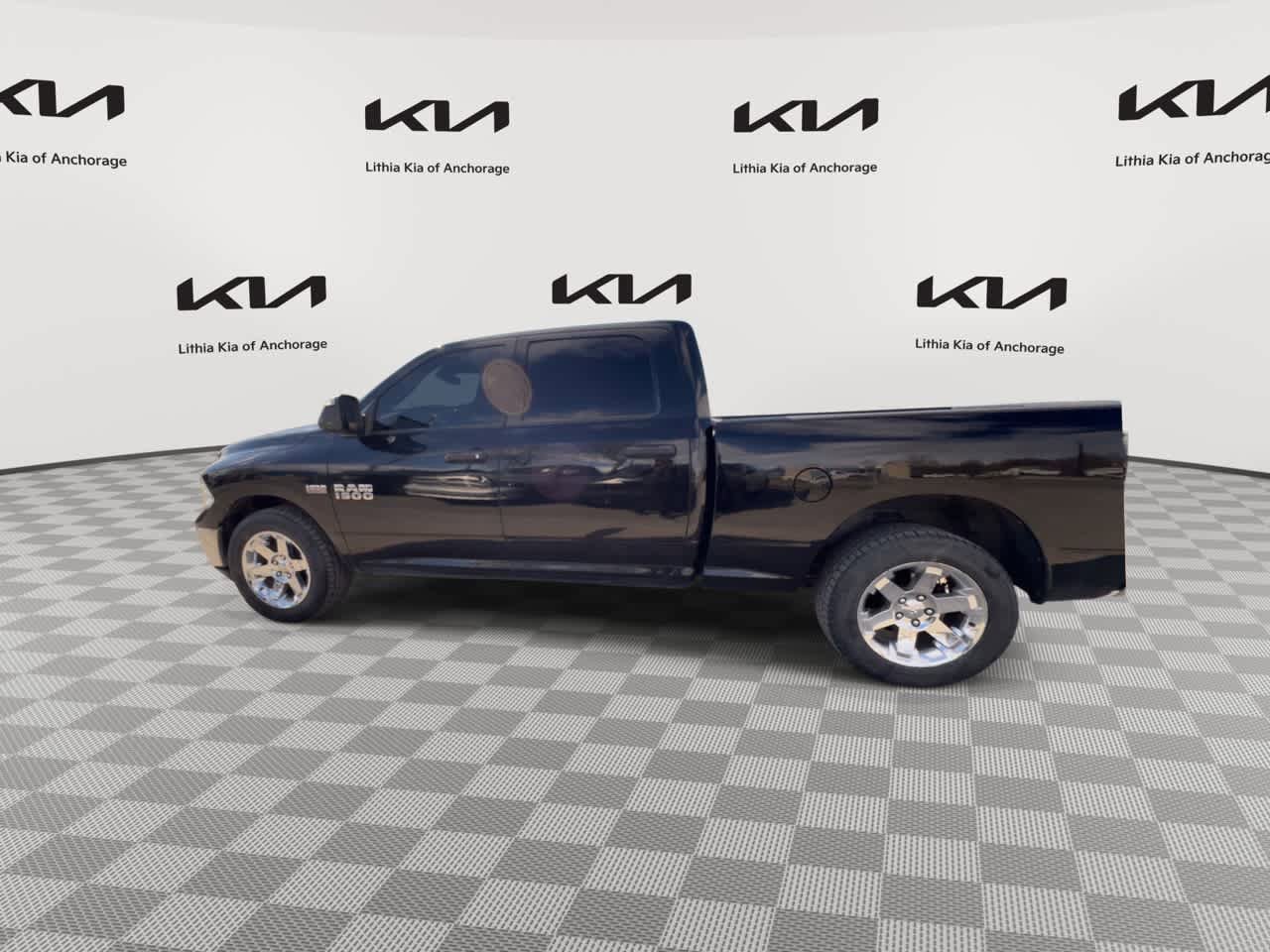 Used 2014 RAM 1500 ST w/ SXT Appearance Group AWD/4WD image 7