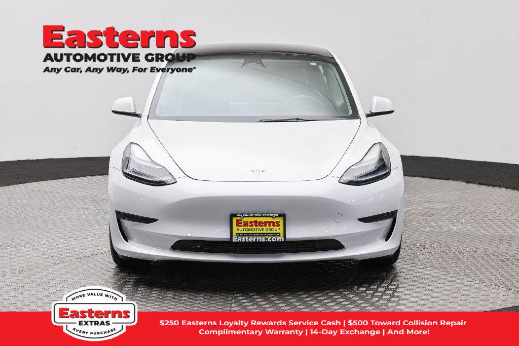 Used 2023 Tesla Model 3 Standard Range RWD image 3