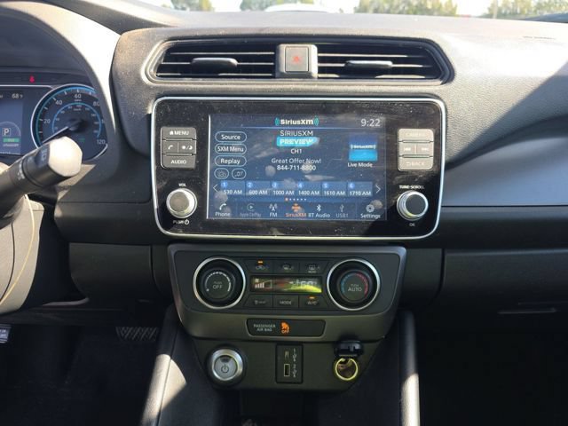 Used 2025 Nissan Leaf S FWD image 8