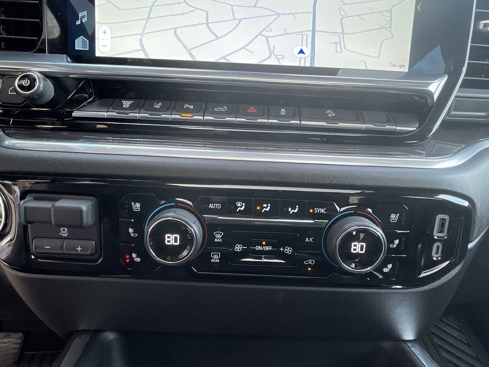 Certified 2024 Chevrolet Silverado 2500 LTZ w/ LTZ Plus Package image 36