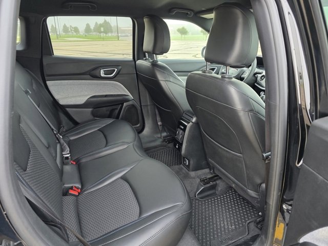 Used 2023 Jeep Compass Latitude w/ Convenience Group image 24