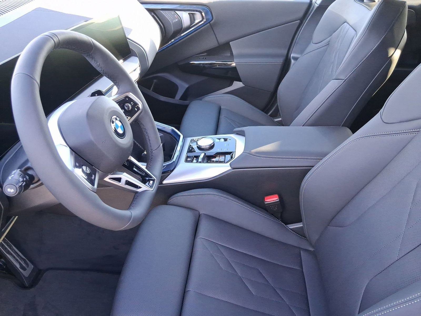 Used 2026 BMW X3 xDrive30 w/ M Sport Package image 5