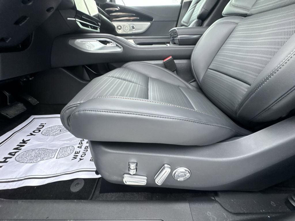 New 2026 Lincoln Nautilus Reserve image 12