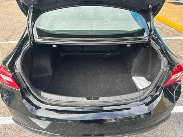 Used 2024 Chevrolet Malibu LT FWD image 12